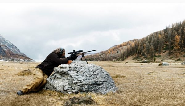 Benelli-Lupo-Bolt-Action-Chamois-hunting