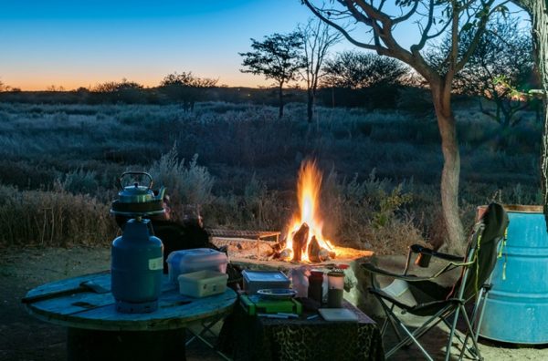 campfire-tanzania-hunting-safari
