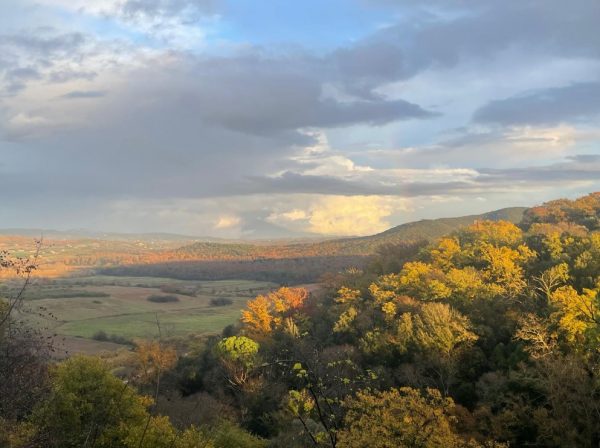 Dramatic-view-from-the-marsiliana-Fortress