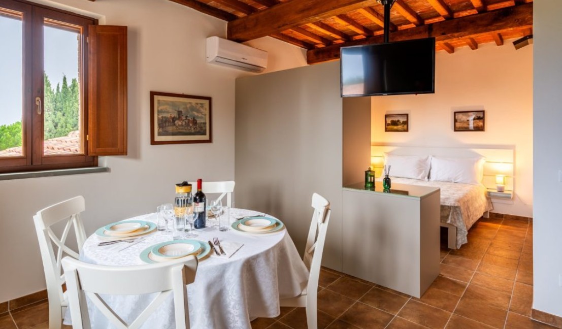 Hunting experience Tuscany La Farneta suite