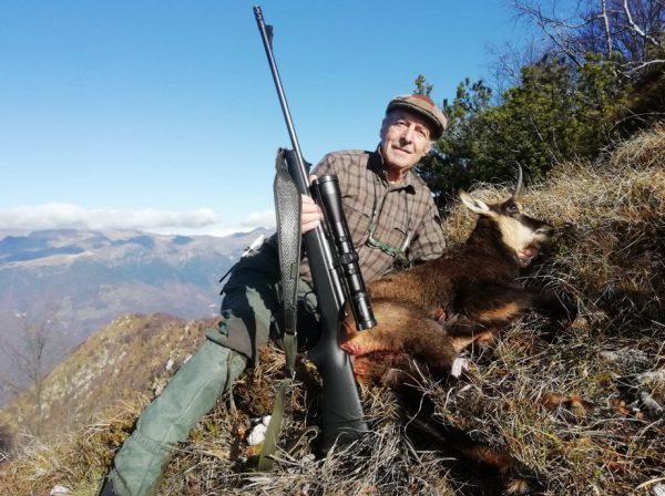 Hunting-Chamois-on-the-Italian-Alps